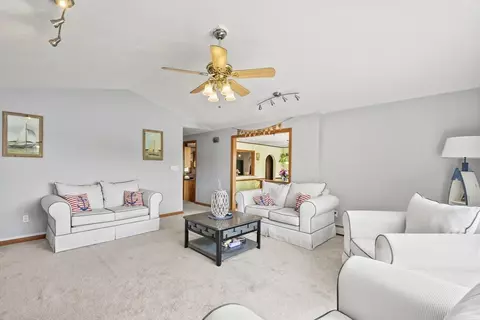 8 Fairfield St, Webster, MA 01570 photo 13