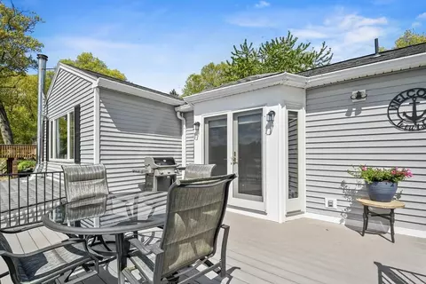 8 Fairfield St, Webster, MA 01570 photo 32