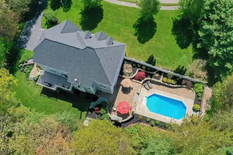 109 Fall Ln, Franklin, MA 02038 photo 38