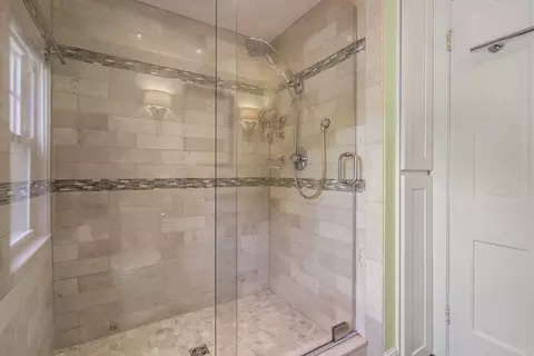 12 Maple Rd, Melrose, MA 02176 photo 17