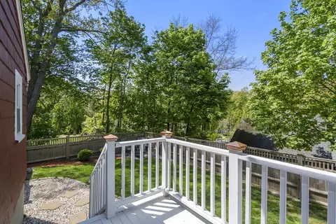 12 Maple Rd, Melrose, MA 02176 photo 23