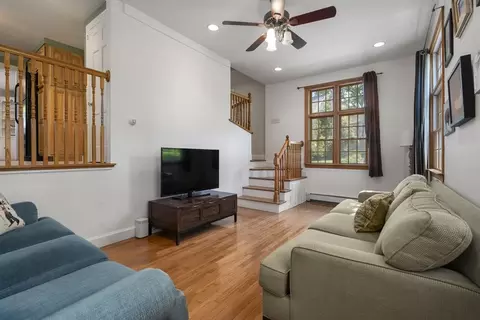 12 Maple Rd, Melrose, MA 02176 photo 12