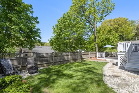 12 Maple Rd, Melrose, MA 02176 photo 26