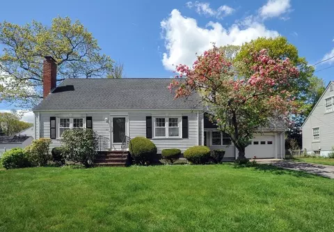 105 Winthrop Ave, Braintree, MA 02184
