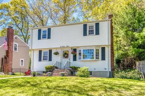15 Locust St, Dedham, MA 02026