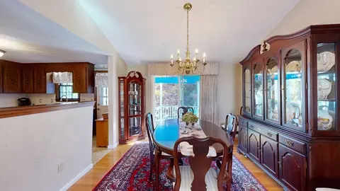 Dining - 39 Riverside Dr, Reading, MA 01867 photo 1 of 2