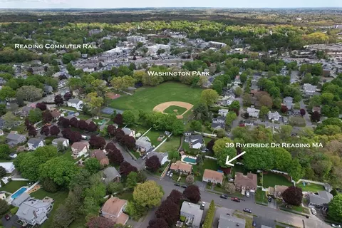 View/Area - 39 Riverside Dr, Reading, MA 01867 photo 1 of 3