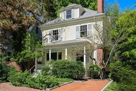 40 Avon Hill St, Cambridge, MA 02138