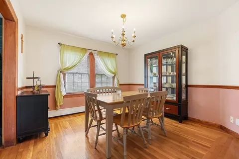 17 Wilson St, Reading, MA 01867 photo 6