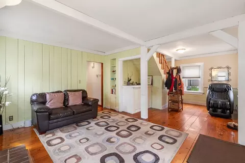 17 Wilson St, Reading, MA 01867 photo 13
