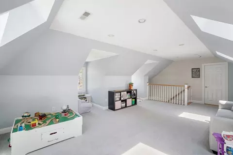 Entry Way - 204 Brookline St, Needham, MA 02492 photo 3 of 3