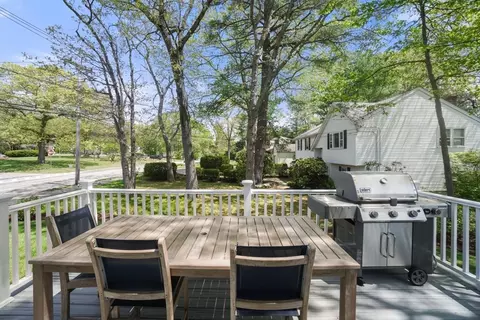 Exterior - 204 Brookline St, Needham, MA 02492 photo 2 of 3