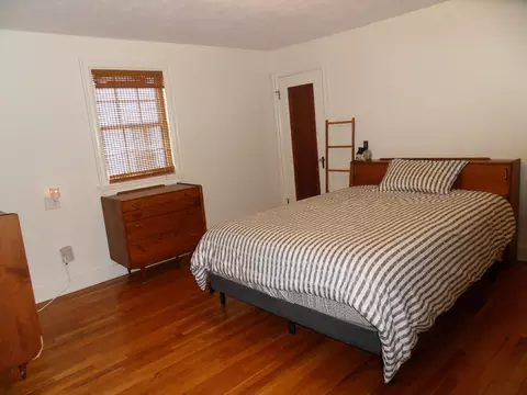 Bedroom - 28 S Flagg St, Worcester, MA 01602 photo 4 of 9