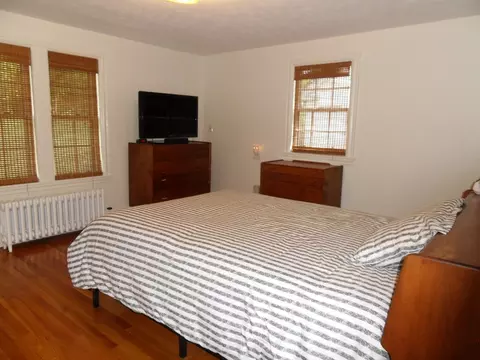 Bedroom - 28 S Flagg St, Worcester, MA 01602 photo 3 of 9