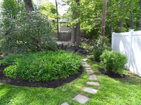 Exterior - 28 S Flagg St, Worcester, MA 01602 photo 9 of 14
