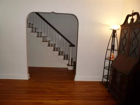 Entry Way - 28 S Flagg St, Worcester, MA 01602 photo 1 of 2