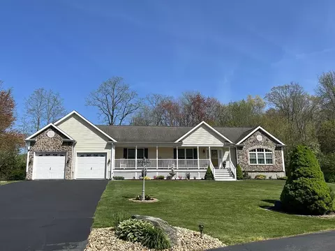15 Rivard St, Fairhaven, MA 02719