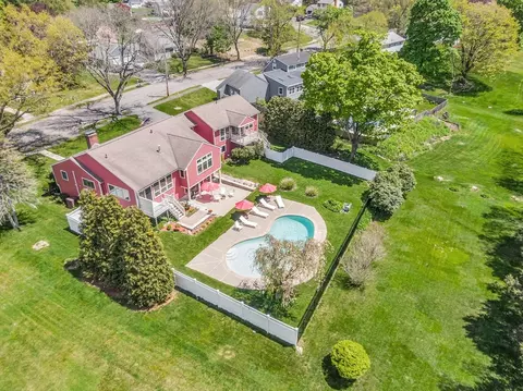 View/Area - 16 Grandview Rd, Danvers, MA 01923 photo 2 of 2