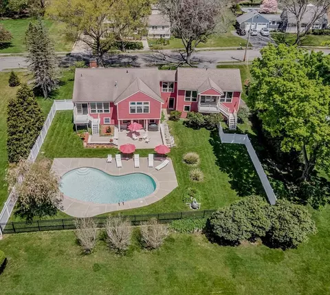 View/Area - 16 Grandview Rd, Danvers, MA 01923 photo 1 of 2