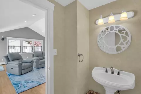 Other - 16 Grandview Rd, Danvers, MA 01923 photo 4 of 8