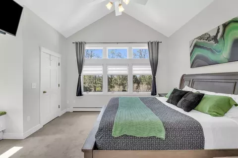 Bedroom - 16 Grandview Rd, Danvers, MA 01923 photo 1 of 5