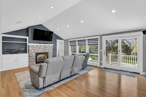 Other - 16 Grandview Rd, Danvers, MA 01923 photo 2 of 8