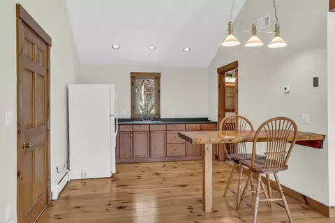 Kitchen - 16 Grandview Rd, Danvers, MA 01923 photo 5 of 5