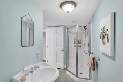 Bath - 16 Grandview Rd, Danvers, MA 01923 photo 3 of 5