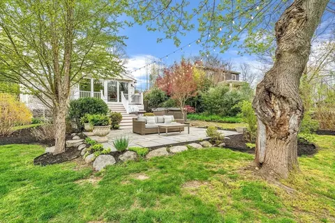 Exterior - 34 Everett St, Natick, MA 01760 photo 6 of 12