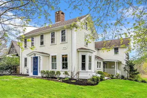 Exterior - 34 Everett St, Natick, MA 01760 photo 10 of 12