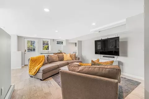 Living - 34 Everett St, Natick, MA 01760 photo 7 of 7