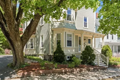 7 Clive St #2, Jamaica Plain, MA 02130 photo 2