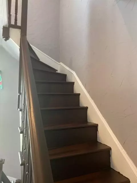 Entry Way - 55 Prospect St, Fall River, MA 02720 photo 3 of 4