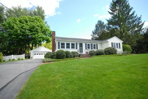51 Macarthur Rd, Concord, MA 01742