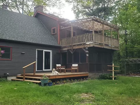 Exterior - 11 Amherst Rd, Leverett, MA 01054 photo 2 of 14