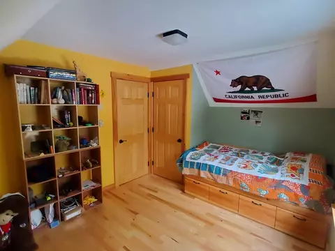 Bedroom - 11 Amherst Rd, Leverett, MA 01054 photo 1 of 6