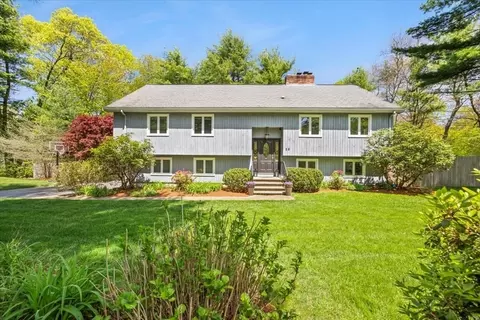 28 Shagbark Rd, Easton, MA 02375