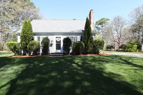 5 Betty, Sandwich, MA 02537