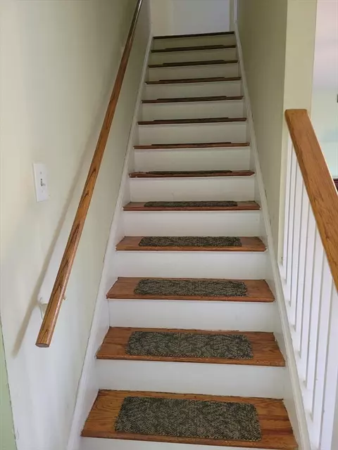 Entry Way - 2220 Pendleton Ave #6227 B, Chicopee, MA 01022 photo 3 of 3
