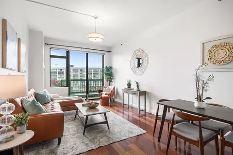 20 2nd St #623, Cambridge, MA 02141