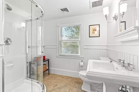 95 Crest Rd, Wellesley, MA 02482 photo 22