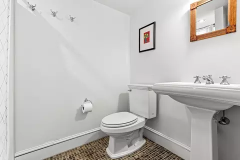 95 Crest Rd, Wellesley, MA 02482 photo 25