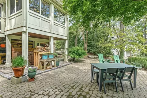 95 Crest Rd, Wellesley, MA 02482 photo 29