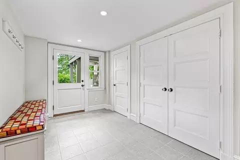 95 Crest Rd, Wellesley, MA 02482 photo 27