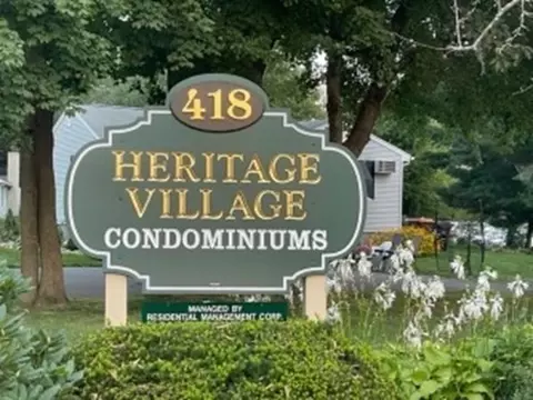 418 Meadow St #D3, Agawam, MA 01001