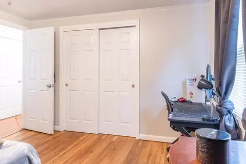25 Lively Ln, Springfield, MA 01109 photo 25
