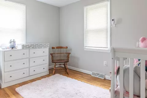 25 Lively Ln, Springfield, MA 01109 photo 19
