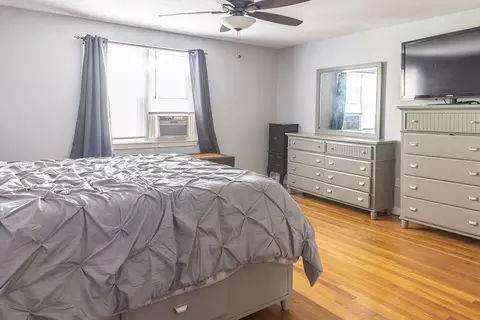 25 Lively Ln, Springfield, MA 01109 photo 15