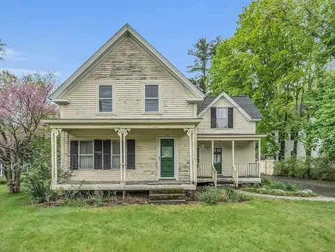 29 W Main St, Groton, MA 01450