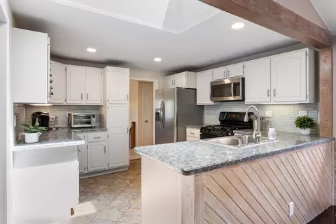 16 Simon Willard Rd, Acton, MA 01720 photo 12